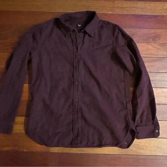 Uniqlo women’s red button down top size small - Picture 1 of 4